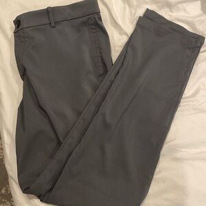 Nike Golf Dri fit dark grey golf pants size 34x32. Great condition.